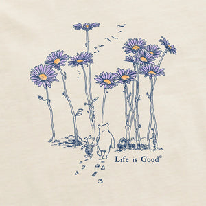 Life is Good. Women's Winnie & P Daisy Stroll Short Sleeve Crusher Vee, Putty White