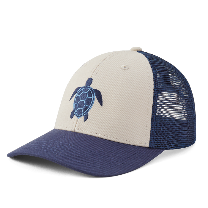 Life is Good. Clean Turtle Trucker, Birch White