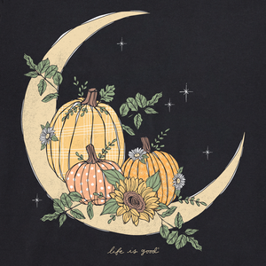 Life is Good. Women's Realaxed Pumpkin Moon SS Crusher Tee, Faded Black