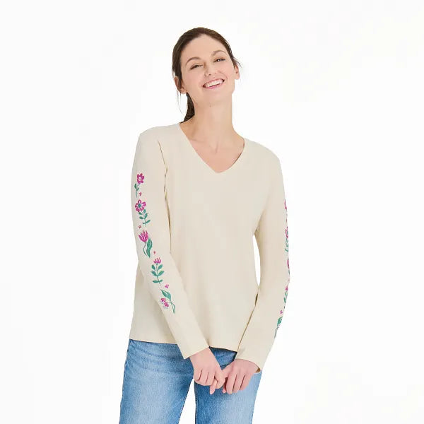 Life is Good. Women's Woodblock Floral Long Sleeve Crusher-LITE Vee, Putty White
