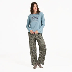 Life is Good. Women's Cardinal Wildflowers Long Sleeve Snuggle Up Sleep Tee, Smoky Blue