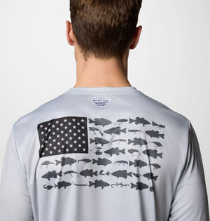 Columbia. Men's Terminal Tackle PFG Fish Flag Long Sleeve Shirt, Cool Grey