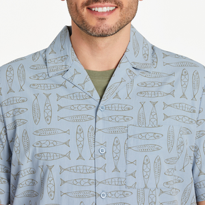 Life is Good. Men's Linear Fish Pattern Camp Shirt, Smoky Blue