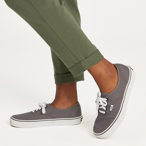 Life is Good. Women's Solid Crusher-Flex Pant, Dark Moss Green