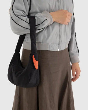 Baggu. Swan Bag in Black