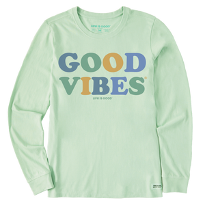 Life is Good. Women's Good Vibes LS Crusher-Lite Tee, Sage Green