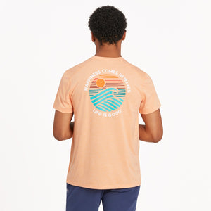 Life Is Good. Men's Happiness Sunset Waves SS Active Tee, Canyon Orange
